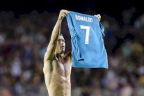 رونالدو.. أسطورة الجسد و تواضع العقل والأصل !