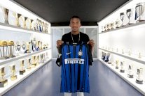 البرازيلي دالبرت إلى إنتر ميلان في صفقة قياسية لنيس