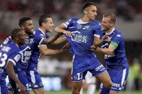 التونسي خاوي يلحق بنيس الهزيمة الثانية في الدوري الفرنسي