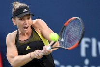 هاليب وسفيتولينا تكملان عقد نصف نهائي دورة تورونتو