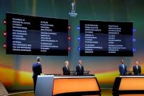 قرعة سهلة لميلان وأرسنال وصعبة لليون في يوروبا ليغ