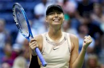 موغوروتسا في الدور الثالث من بطولة فلاشينغ ميدوز وتأهل صعب لشارابوفا