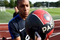 مبابي يكشف : أريد ان اطبع 