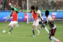 مصر تعزز حظوظها وتونس على الأبواب والجزائر تودع