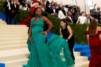 سيرينا وليامز تنجب بنتا