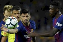 ديمبلي يكشف عن طلب غريب من سواريز في أولى مبارياته مع برشلونة