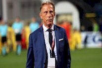 إقالة مدرب رومانيا الألماني كريستوف داوم
