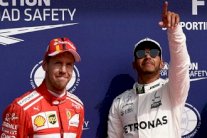 هل خسر فيتل معركة اللقب لصالح هاميلون ؟