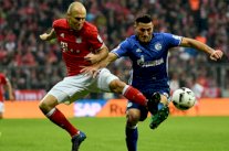 قمة بين بايرن ميونيخ وشالكه مع تزايد الانتقادات لانشيلوتي