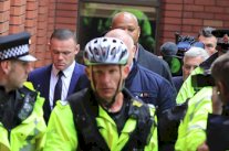 محكمة ستوكبورت تقرر سحب رخصة القيادة من روني لمدة عامين