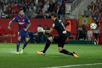 ثلاثية لبرشلونة في جيرونا وسيبايوس يعيد التوازن لريال مدريد