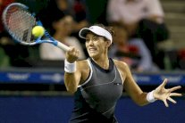 موغوروتسا وبليسكوفا واوستابنكو إلى ربع نهائي دورة ووهان وخروج رادفانسكا