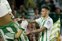 ريال بيتيس يواصل انتفاضته في الدوري الإسباني