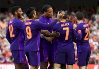 ليفربول يسحق نابولي في أول مباراة للحارس البرازيلي اليسون