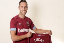 الإسباني بيريز من أرسنال إلى وست هام