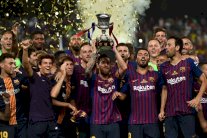 ديمبيلي يهدي برشلونة لقبه الـ13 في كأس السوبر الإسباني