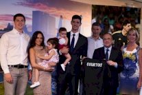 وكيل أعماله يكشف: وجود ولديه في مدريد دفع كورتوا للانتقال إلى ريال