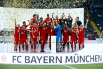 بايرن يحتفظ بلقب كأس السوبر بخماسية ضد اينتراخت فرانكفورت