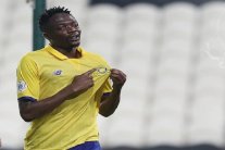 النيجيري أحمد موسى يفتتح رصيده من الأهداف مع النصر السعودي