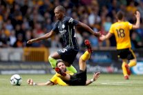 ولفرهامبتون يُسقِط البطل في التعادل فتصدر ليفربول وفوز أول لأرسنال