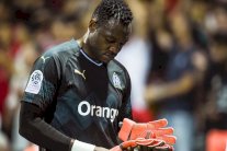 مانداندا يغيب عن مرسيليا من 3 الى 4 أسابيع بسبب الإصابة