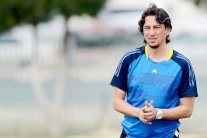 الأنصار اللبناني يفسخ عقد ستراكا ويعين الأردني أبو زمع