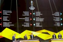 مرسيليا مع لاتسيو وفرانكفورت ومهمة سهلة لأرسنال وتشلسي في يوروبا ليغ