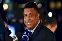 البرازيلي رونالدو قريب من ملكية بلد الوليد