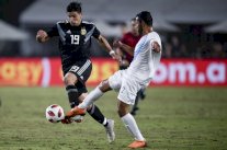 فوزان كبيران للأرجنتين على غواتيمالا والأوروغواي على المكسيك