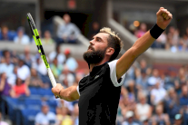 بير مفاجأة فرنسا لإسبانيا في نصف نهائي كأس ديفيس