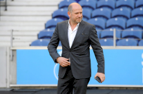 هونيس عن هنريكي: لا يمكن لسان جرمان أن يحظى بمدير رياضي مثله