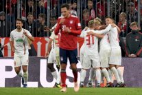 بايرن ميونيخ يريح نجومه ويخفق بتحقيق فوزه الخامس