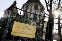 ألعاب القوى الروسية تستأنف إيقافها لدى محكمة التحكيم