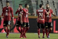 الأهلي يقسو على الزمالك بثلاثية نظيفة في الدوري المصري