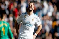 زيدان يؤكد رفضه تدعيم ريال مدريد بمهاجم جديد