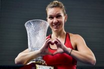 لقب أول لهاليب في 2018 قبيل بطولة أستراليا