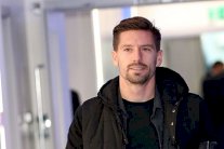 البرتغالي سيلفا ينضم إلى ليستر بعد طول انتظار