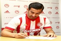 أولمبياكوس اليوناني يضم الإيراني حاج صفي