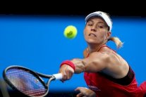 كيربر تقود ألمانيا لمواجهة سويسرا في نهائي كأس هوبمان