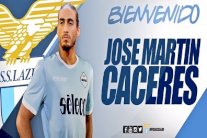 لاتسيو يتعاقد مع المدافع الأوروغوياني كاسيريس