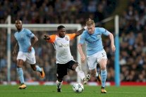 سيتي لتجنب مصير يونايتد وقمة لندنية في نصف نهائي كأس الرابطة