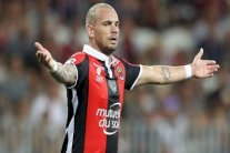 الغرافة يعلن ضم الهولندي سنايدر