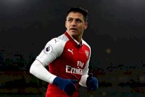 انتقال سانشيز من أرسنال ليونايتد مرتبط بعبور مخيتاريان إلى الضفة الأخرى