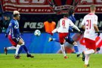 لايبزيغ يطيح بشالكه وينتزع منه المركز الثاني