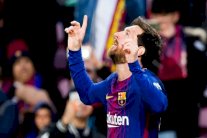 ميسي خارج تشكيلة أغلى لاعبي القرن الـ 21