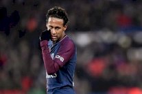 سكولاري يؤكد: نعم نيمار أراد الخروج من ظل ميسي