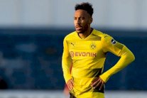 الأعين شاخصة نحو أوباميانغ في الدوري الألماني