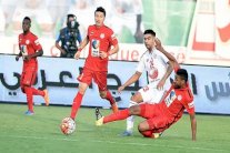 قمة بنكهة هجومية بين الشارقة والجزيرة في الدوري الإماراتي