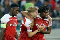 أرسنال يعود منتصرا من رحلة الـ4 آلاف كلم وفوز صعب ثان لتشلسي