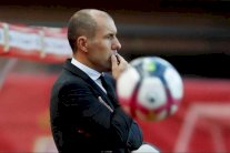 موناكو الفرنسي يقيل مدربه جارديم لسوء النتائج